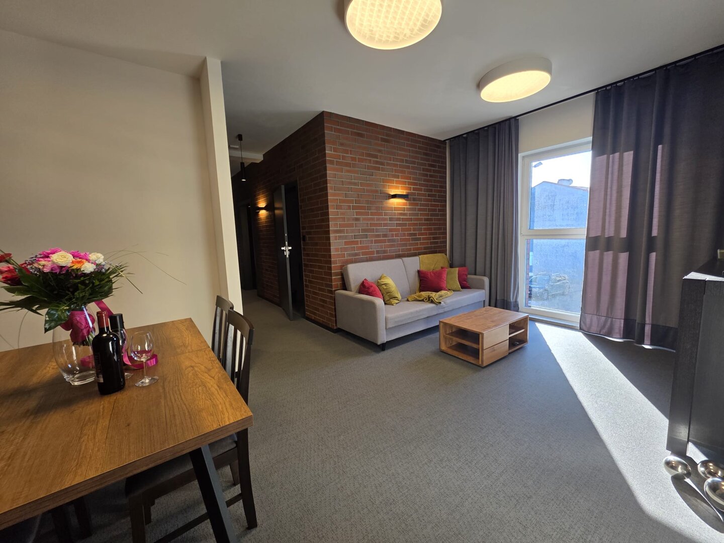 VISTA STAY HOME SPÓŁKA Z OGRANICZONĄ ODPOWIEDZIALNOŚCIĄ - 10