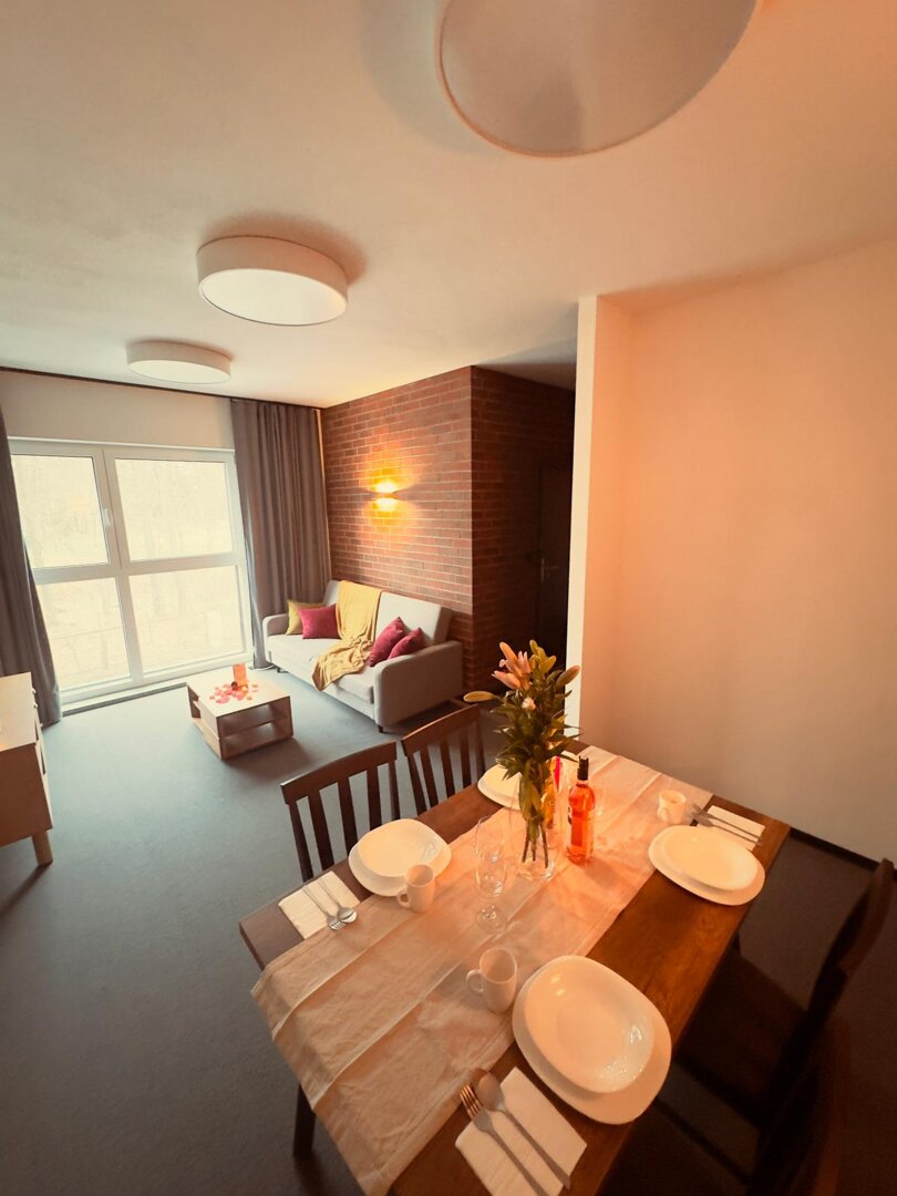 VISTA STAY HOME SPÓŁKA Z OGRANICZONĄ ODPOWIEDZIALNOŚCIĄ - 4